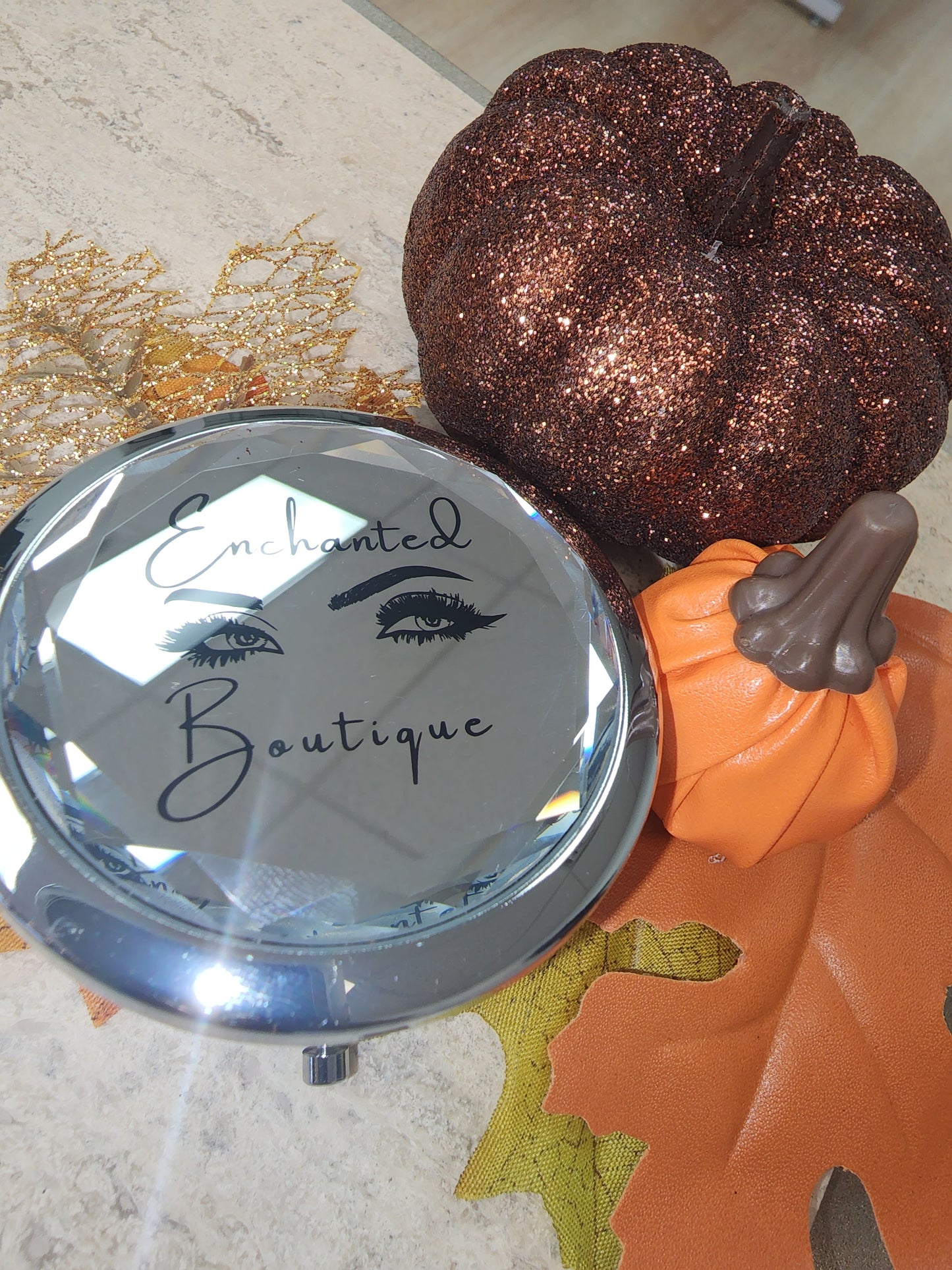 Enchanted  Hybrid Lash and Mirror Set